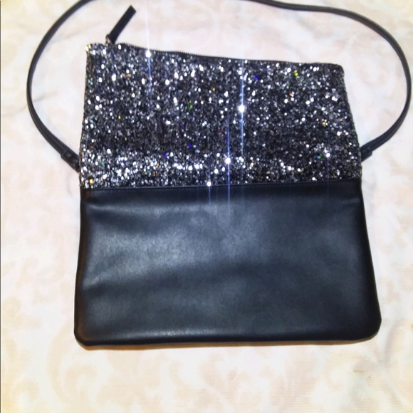 Back sequin purse - Picture 3 of 3